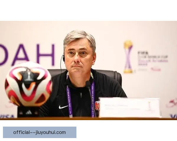 浦和红钻解雇主帅斯科尔扎前国家队助教紧急接手誓言扭转低迷局面 浦和红钻解雇主帅斯科尔扎前国家队助教紧急接手誓言扭转低迷局面